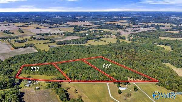 10 Acres of Residential Land for Sale in New Market, Alabama