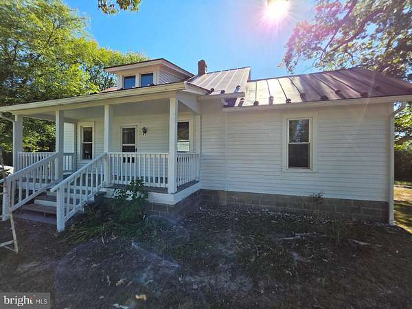 2 Acres of Land with Home for Sale in Louisa, Virginia