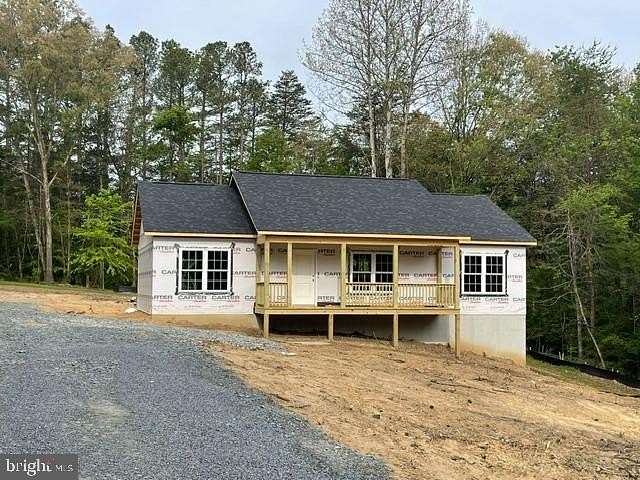 3.3 Acres of Land with Home for Sale in Unionville, Virginia