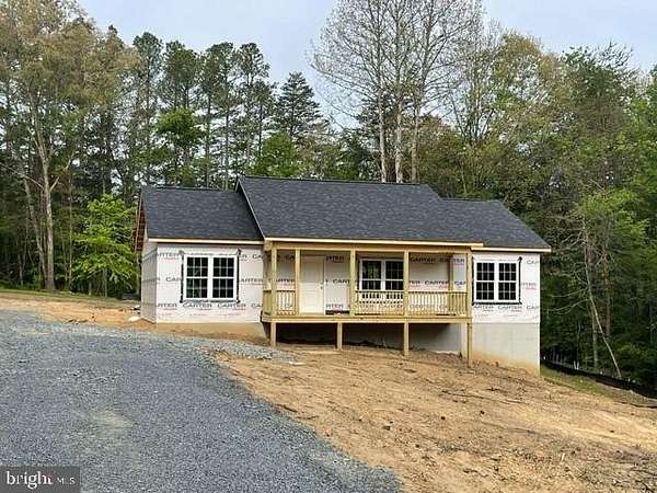 3.3 Acres of Land with Home for Sale in Unionville, Virginia