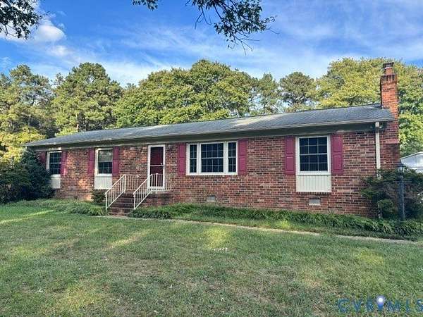 1.65 Acres of Land with Home for Sale in Mechanicsville, Virginia