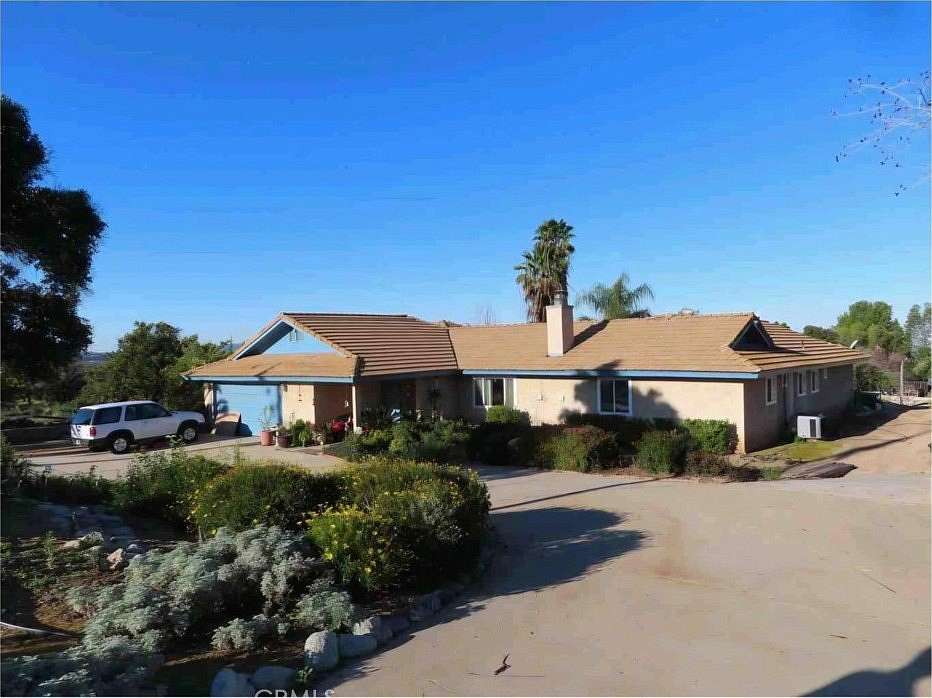 5.48 Acres of Land with Home for Sale in Mentone, California