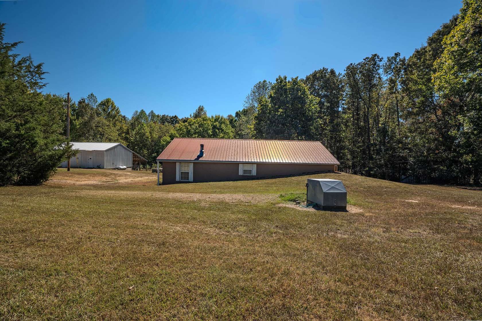 31.8 Acres of Land with Home for Sale in Lutts, Tennessee