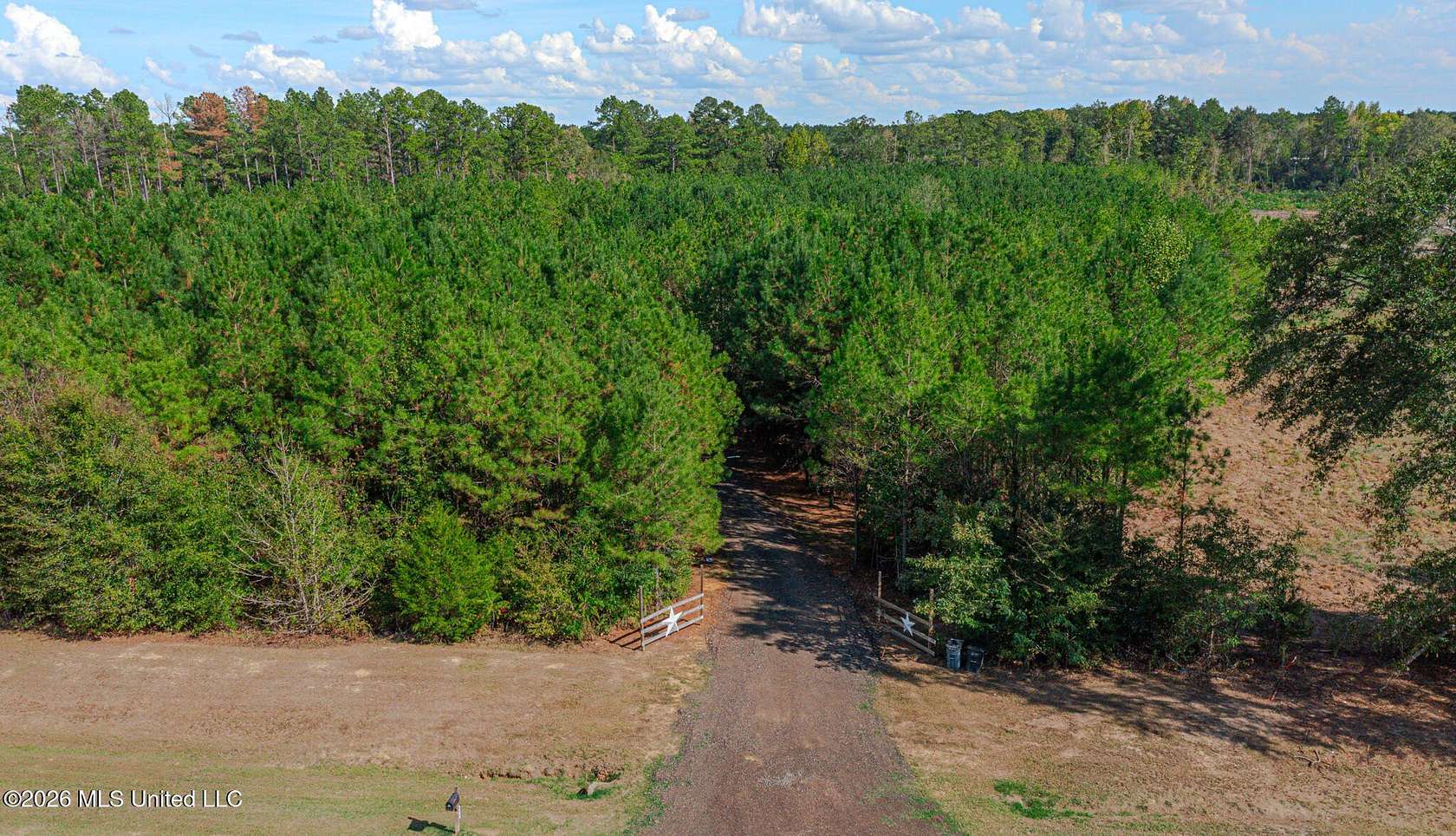 10 Acres of Recreational Land with Home for Sale in Canton, Mississippi