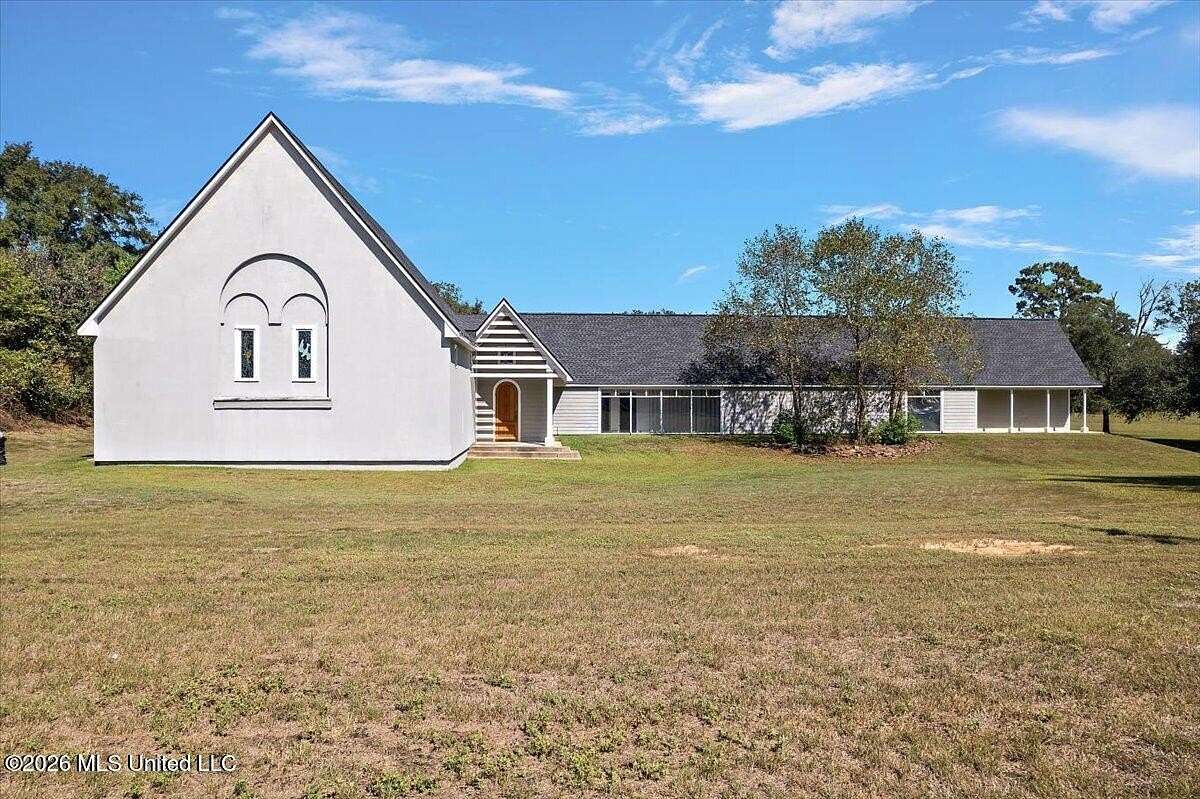 17.5 Acres of Improved Commercial Land for Sale in Byram, Mississippi