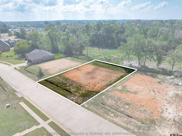 0.36 Acres of Residential Land for Sale in Lindale, Texas