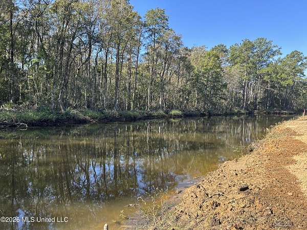 2.18 Acres of Residential Land for Sale in Moss Point, Mississippi