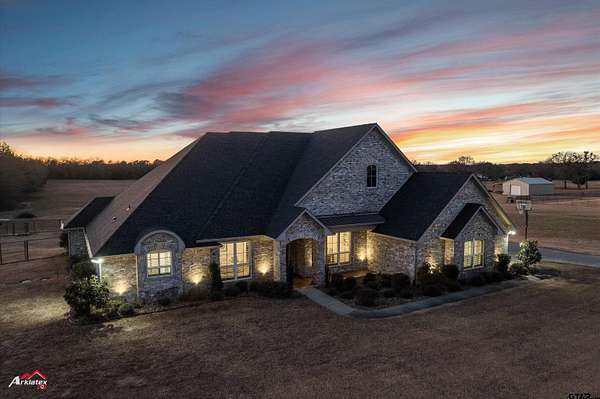 10 Acres of Land with Home for Sale in Lindale, Texas