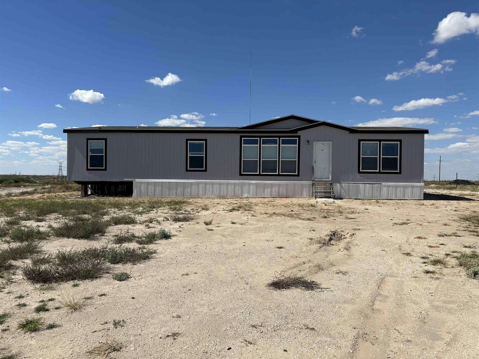 2.5 Acres of Land with Home for Sale in Midland, Texas