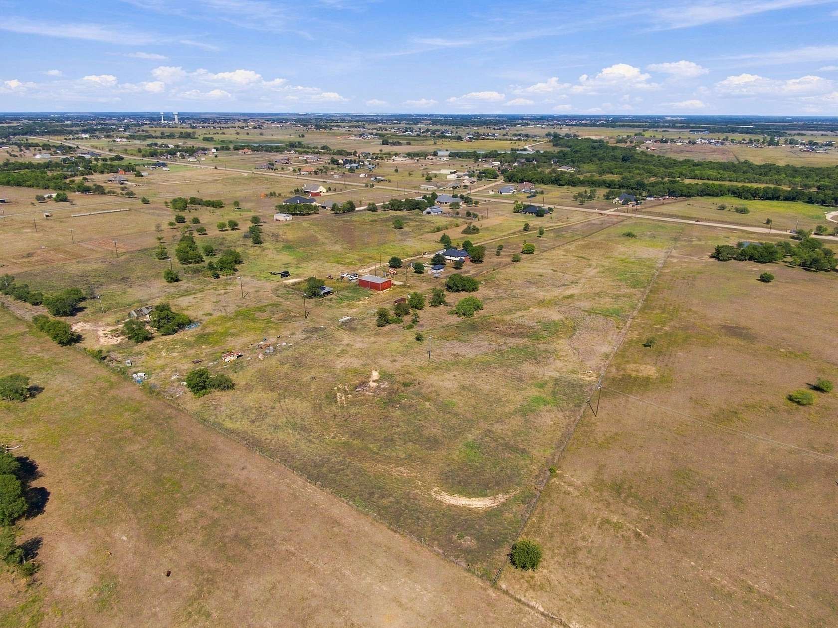10.1 Acres of Land for Sale in Waxahachie, Texas