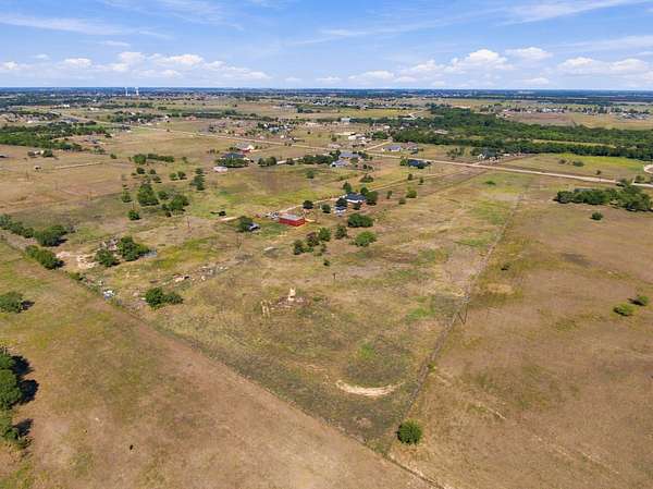 10.1 Acres of Land for Sale in Waxahachie, Texas