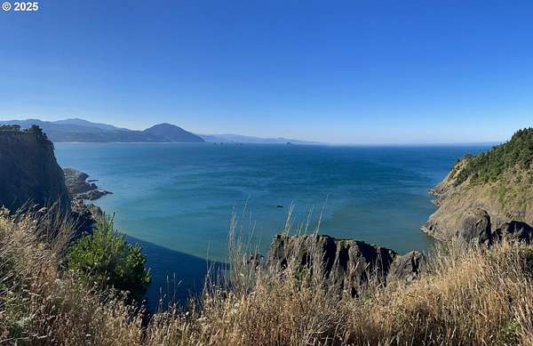 0.32 Acres of Residential Land for Sale in Port Orford, Oregon