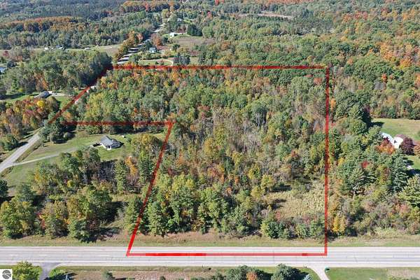 15.3 Acres of Recreational Land for Sale in Rose City, Michigan