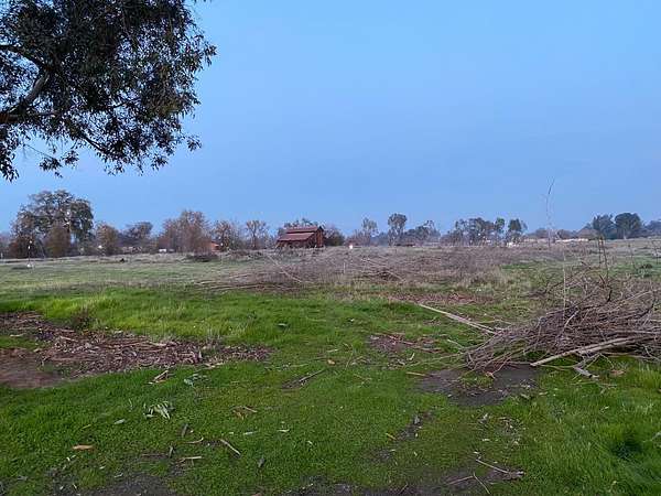 8.59 Acres of Land with Home for Sale in Clovis, California