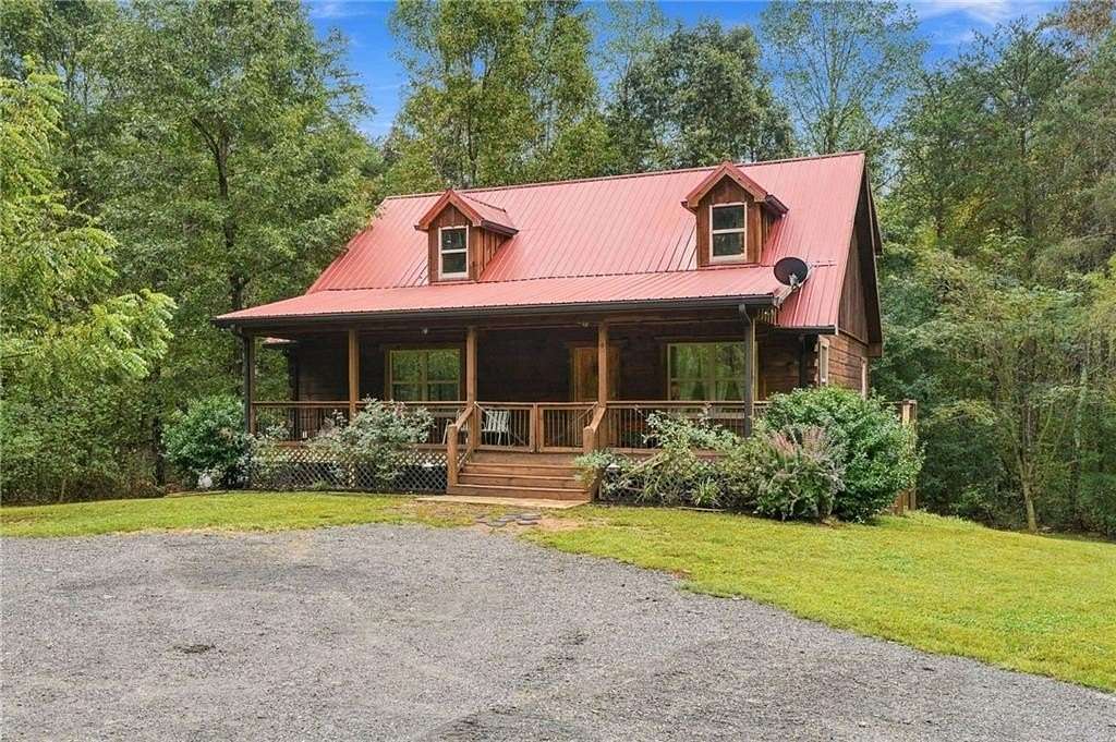 2.77 Acres of Land with Home for Sale in Fairmount, Georgia