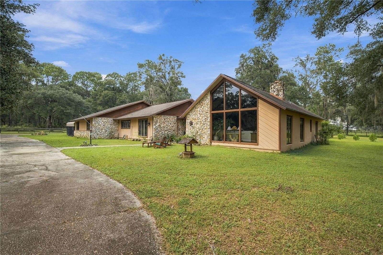 4 Acres of Land with Home for Sale in Ocala, Florida