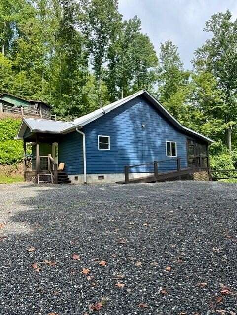 15.5 Acres of Land with Home for Sale in Bryson City, North Carolina