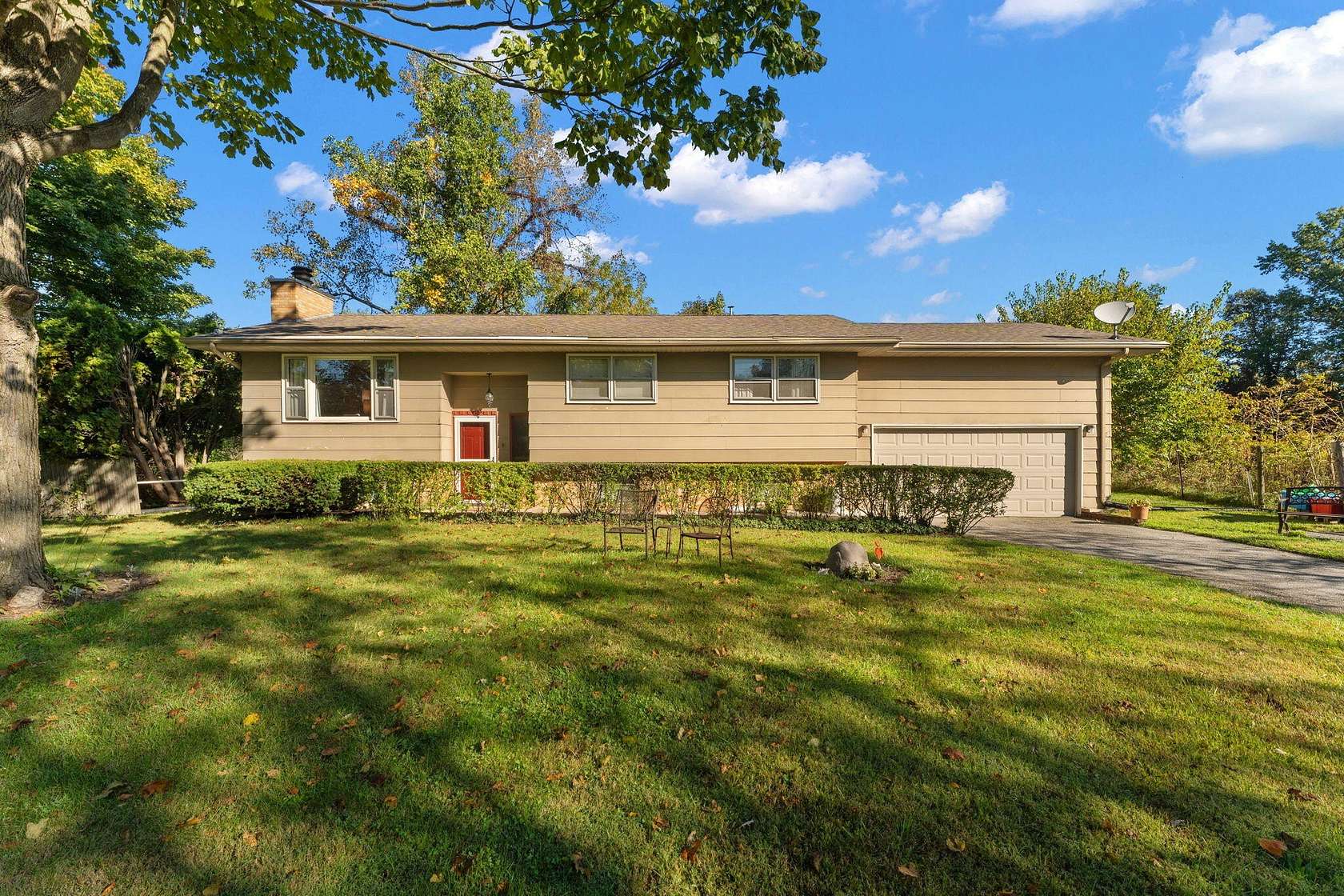 2.37 Acres of Land with Home for Sale in Chesterton, Indiana