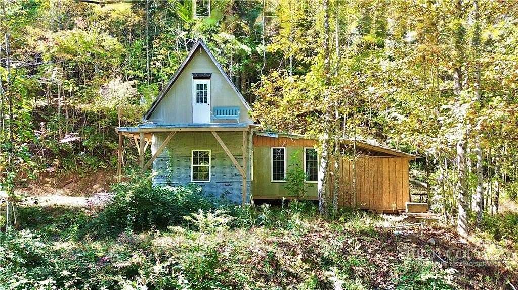 4 Acres of Land for Sale in Deep Gap, North Carolina