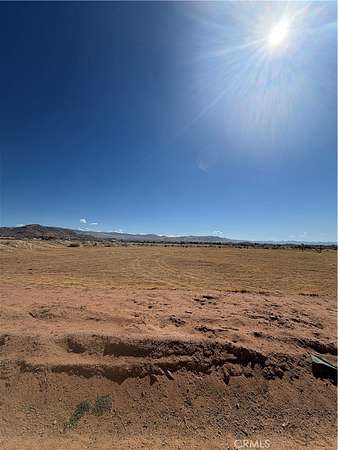 4.28 Acres of Land for Sale in Apple Valley, California