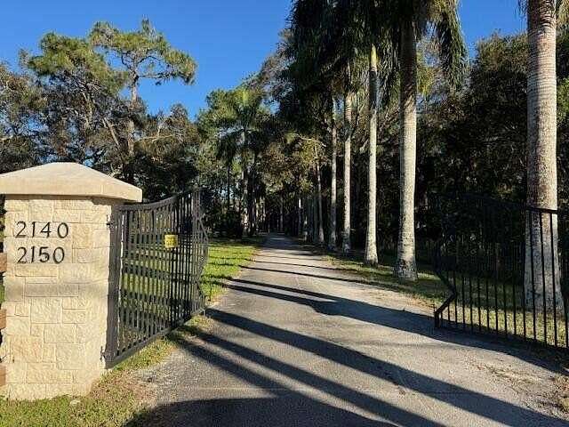 10 Acres of Land for Sale in Loxahatchee Groves, Florida