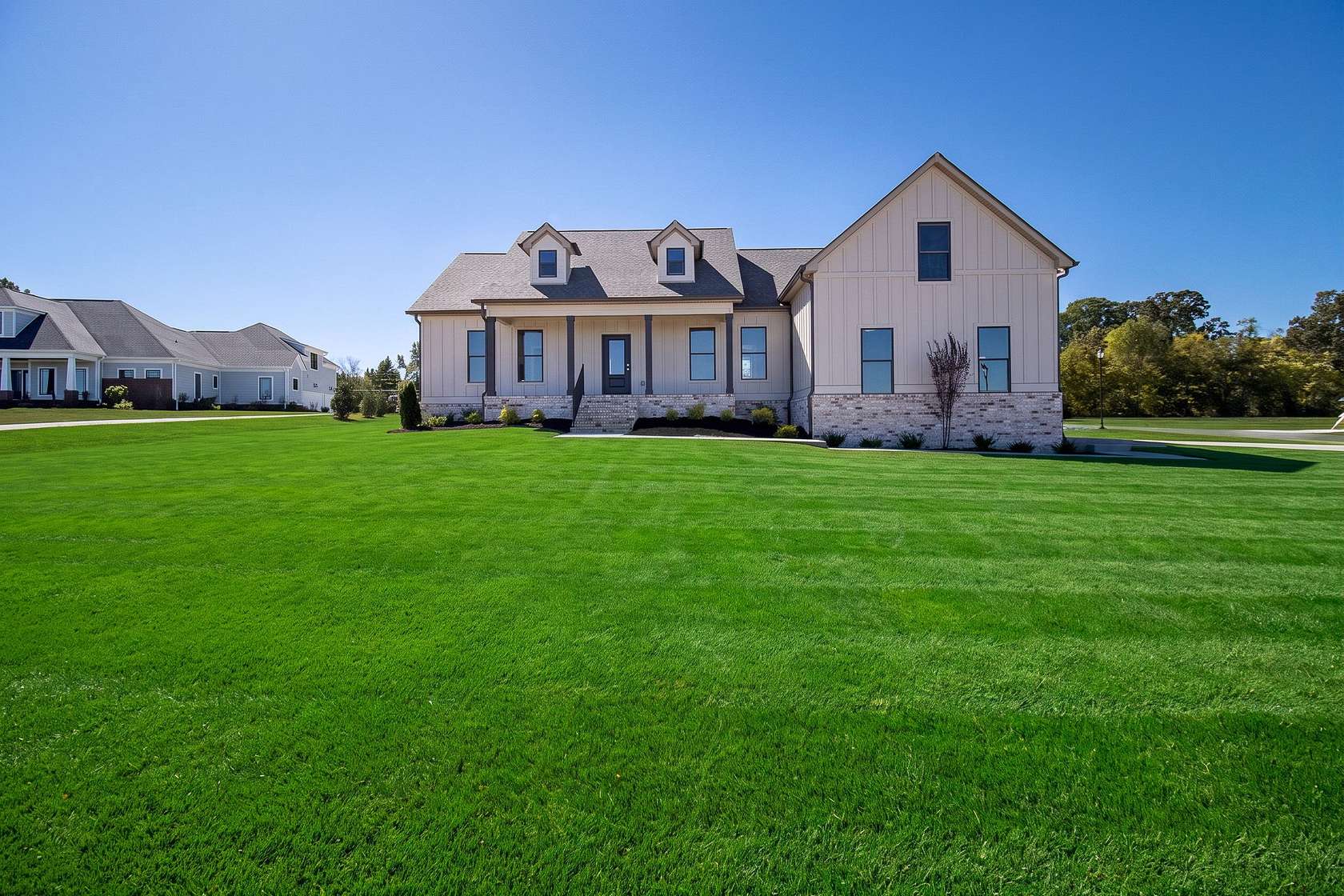 3.15 Acres of Land with Home for Sale in Greenbrier, Tennessee