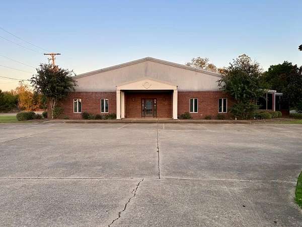 3 Acres of Improved Commercial Land for Sale in Tupelo, Mississippi