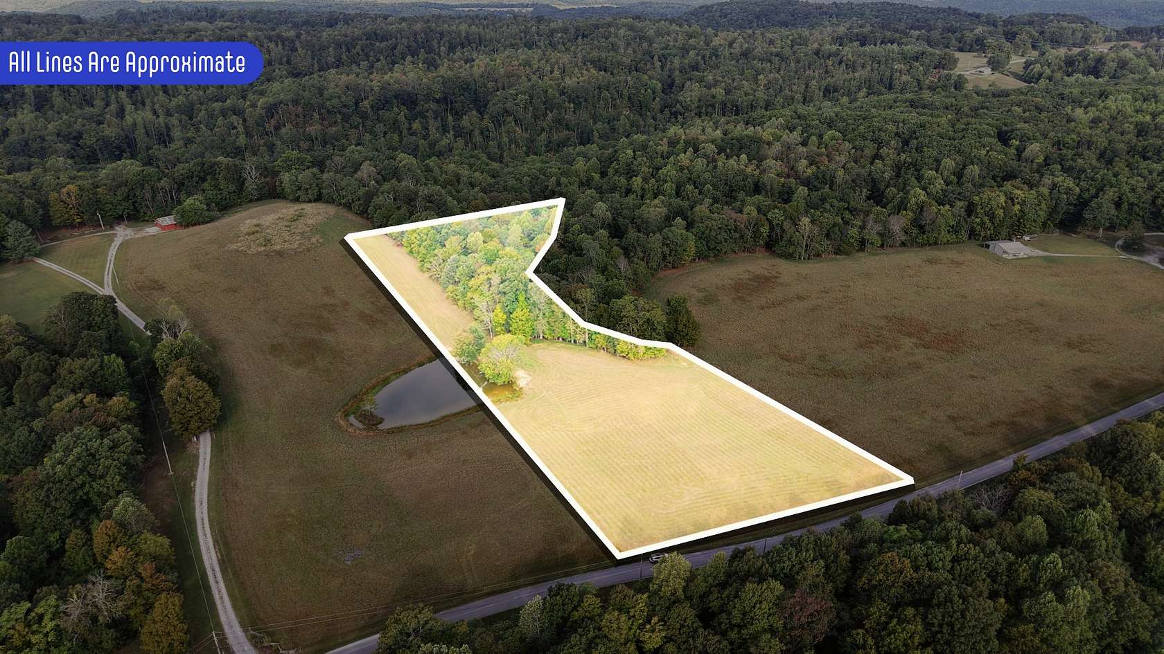 5 Acres of Residential Land for Sale in Sparta, Tennessee