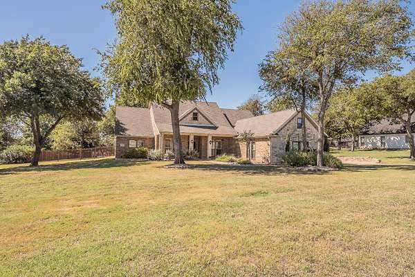 1.52 Acres of Land with Home for Sale in Weatherford, Texas