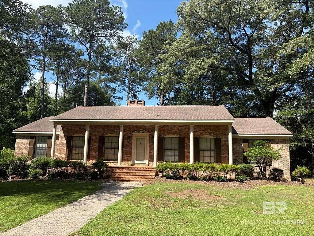2 Acres of Land with Home for Sale in Monroeville, Alabama