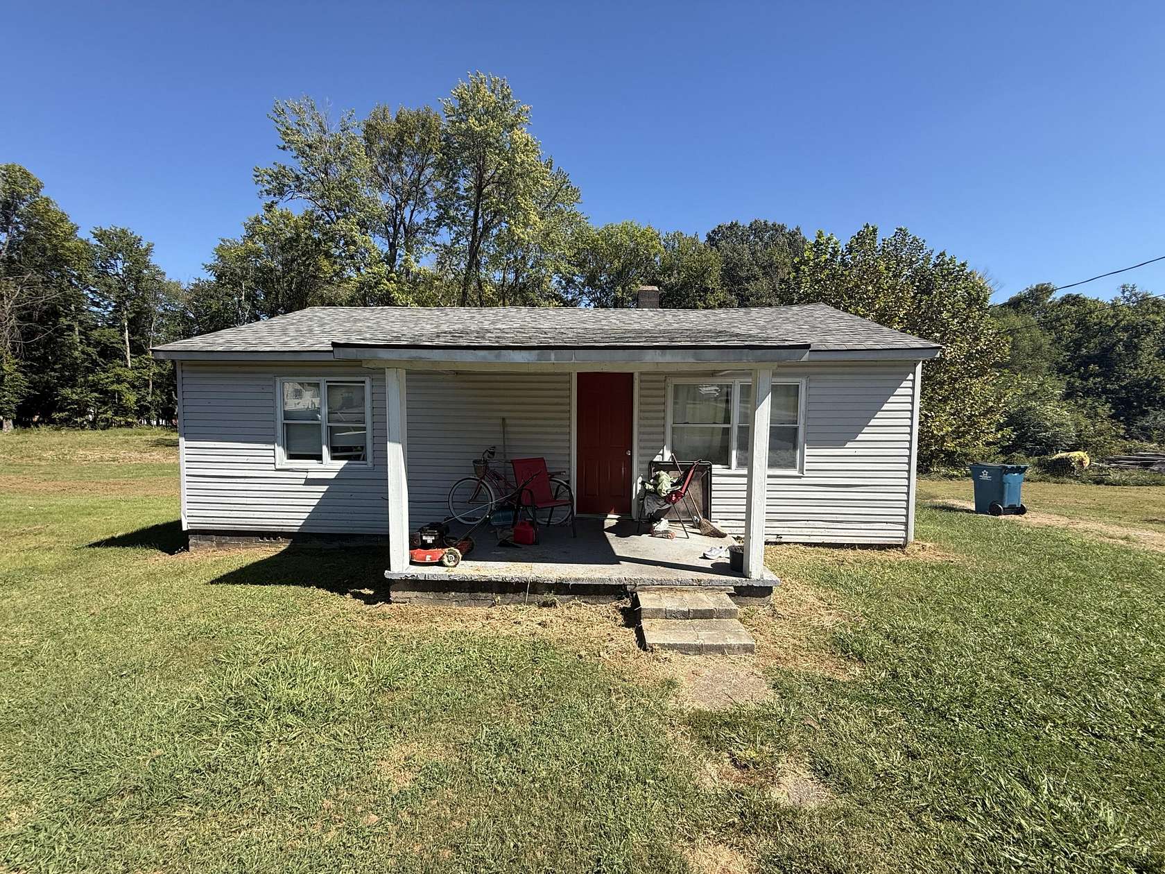 4.49 Acres of Improved Residential Land for Sale in Paducah, Kentucky