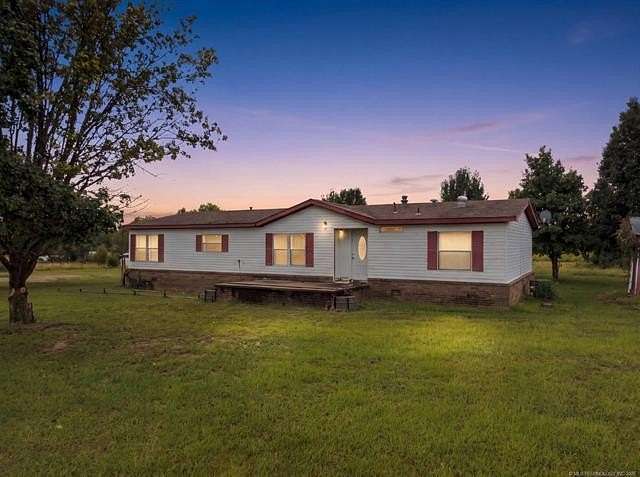 16 Acres of Land with Home for Sale in Weleetka, Oklahoma