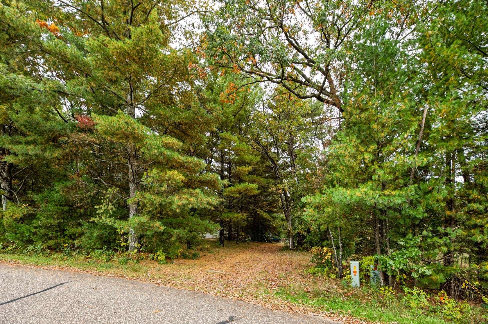 20 Acres of Recreational Land for Sale in Eau Claire, Wisconsin