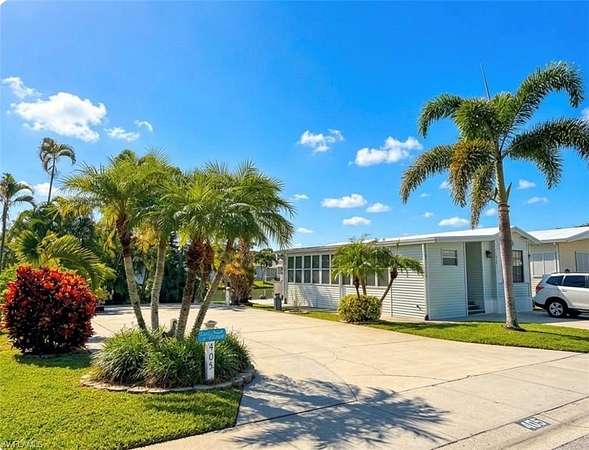 0.06 Acres of Land for Sale in Naples, Florida
