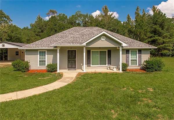 1.57 Acres of Land with Home for Sale in Hammond, Louisiana