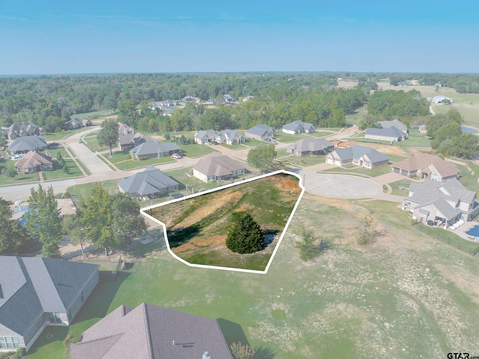 0.42 Acres of Residential Land for Sale in Lindale, Texas