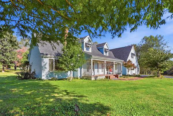 5 Acres of Land with Home for Sale in Lexington, Kentucky