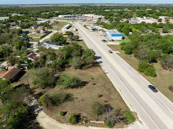 0.52 Acres of Mixed-Use Land for Sale in Hillsboro, Texas