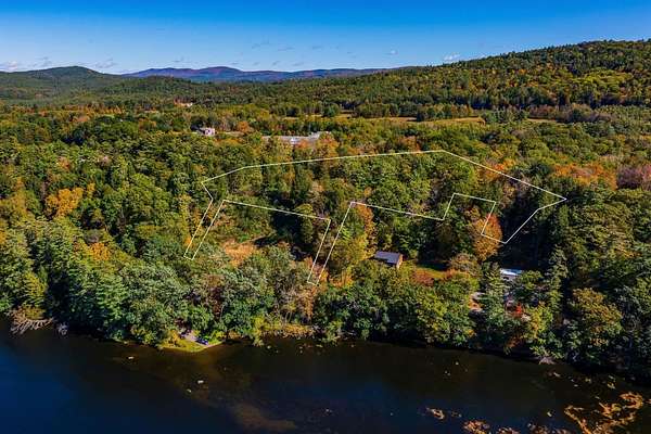 4.88 Acres of Residential Land for Sale in Lebanon, New Hampshire