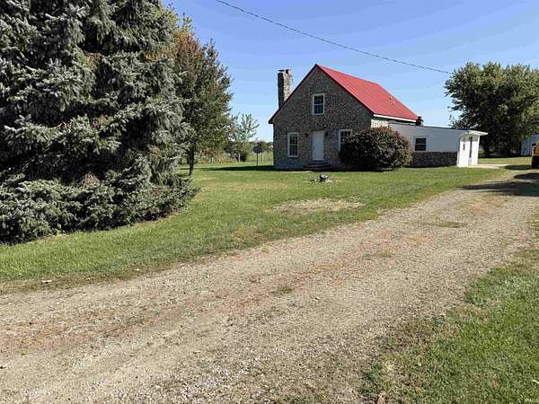 4 Acres of Land with Home for Sale in Alexandria, Indiana