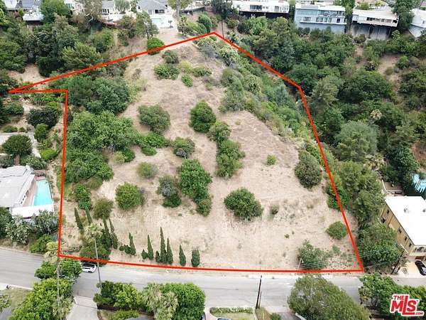 1.55 Acres of Land for Sale in Los Angeles, California