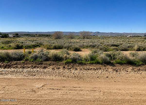 4 Acres of Commercial Land for Sale in Ridgecrest, California