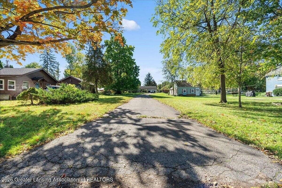 0.72 Acres of Residential Land for Sale in Williamston, Michigan