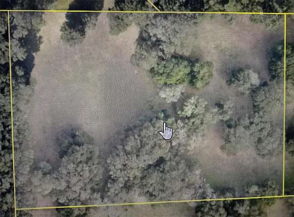 5 Acres of Residential Land for Sale in Sorrento, Florida