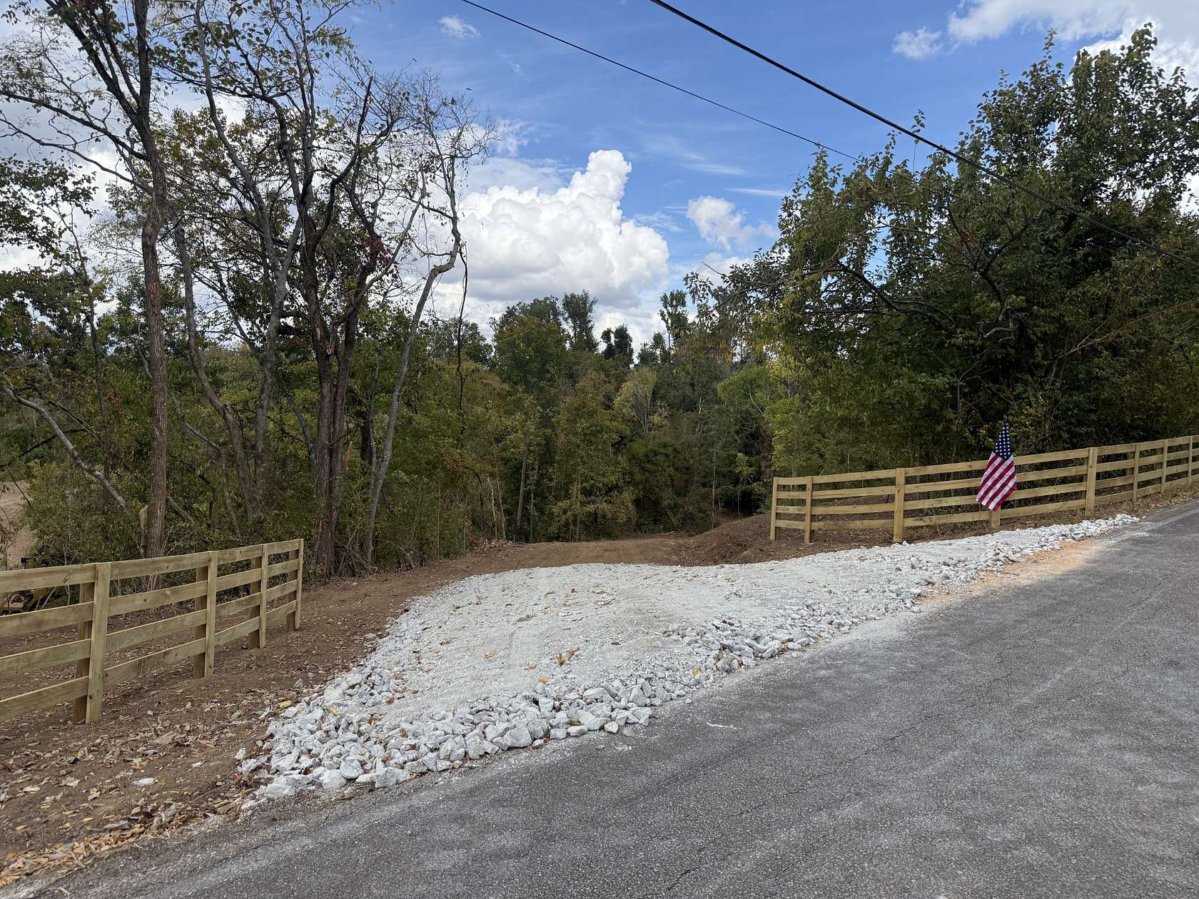 5.14 Acres of Residential Land for Sale in Columbia, Tennessee