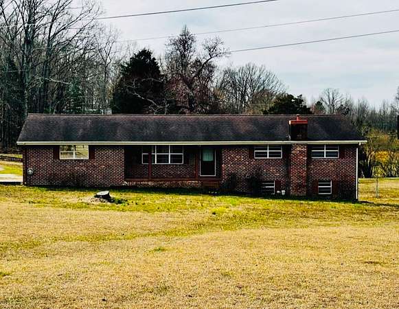 4 Acres of Land with Home for Sale in Athens, Tennessee