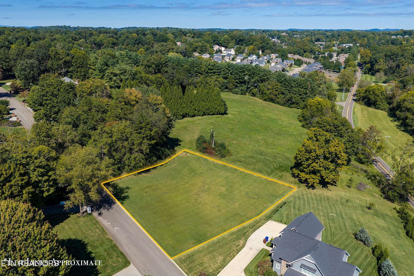 0.82 Acres of Residential Land for Sale in Knoxville, Tennessee