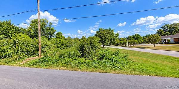 0.23 Acres of Mixed-Use Land for Sale in Opelika, Alabama