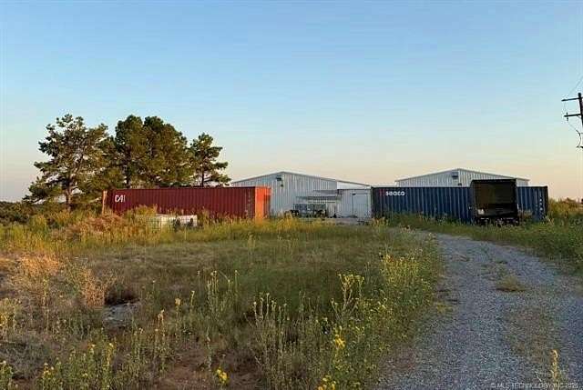 8.69 Acres of Improved Mixed-Use Land for Sale in Minco, Oklahoma