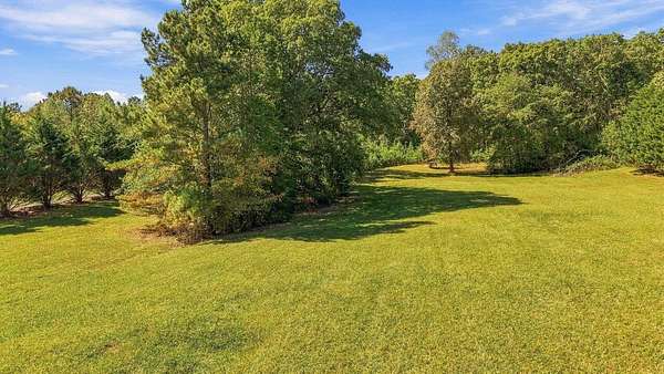 2.33 Acres of Residential Land for Sale in Soddy-Daisy, Tennessee